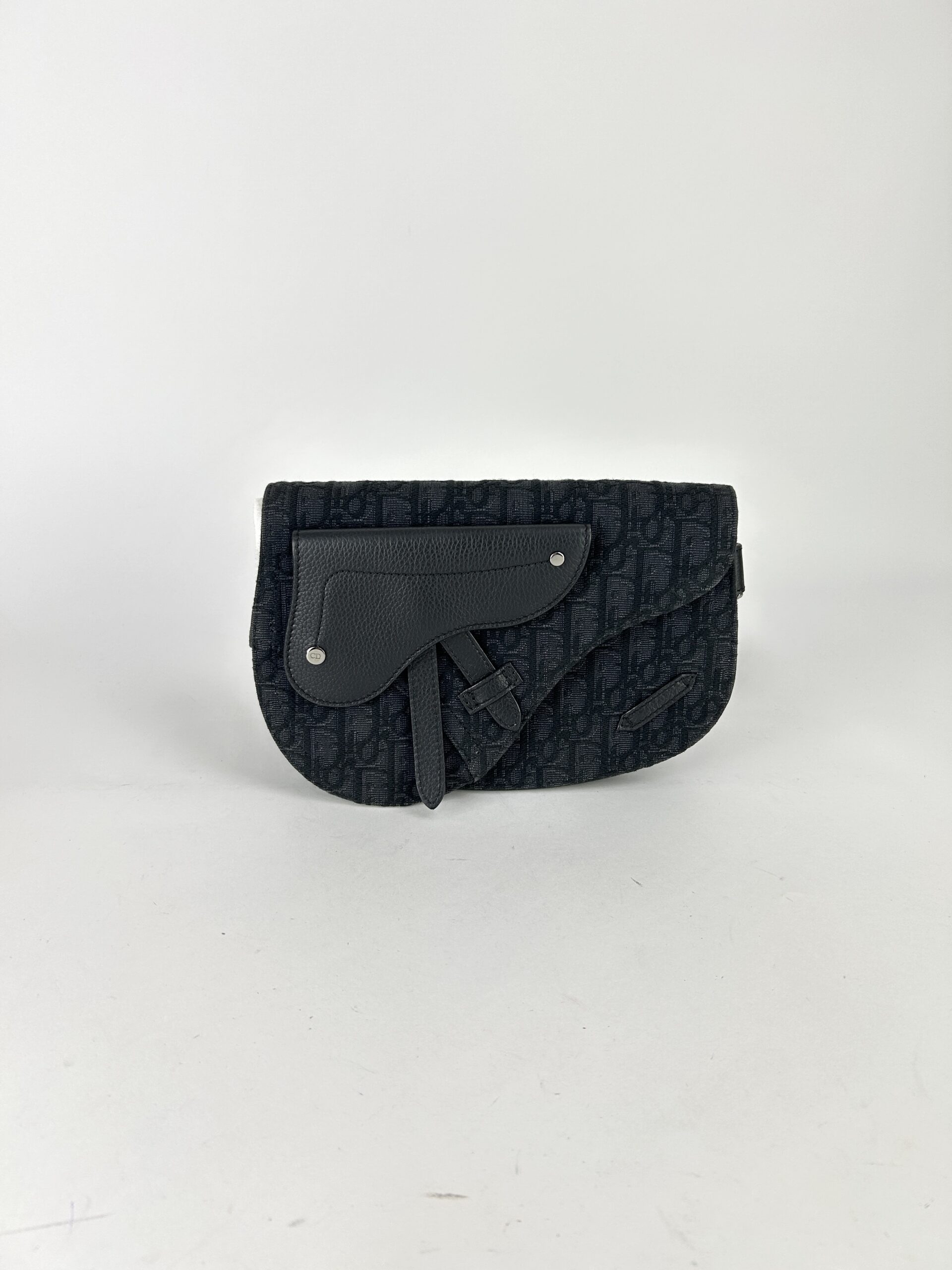 Dior Oblique Saddle Pouch bag Y2023 - Image 3
