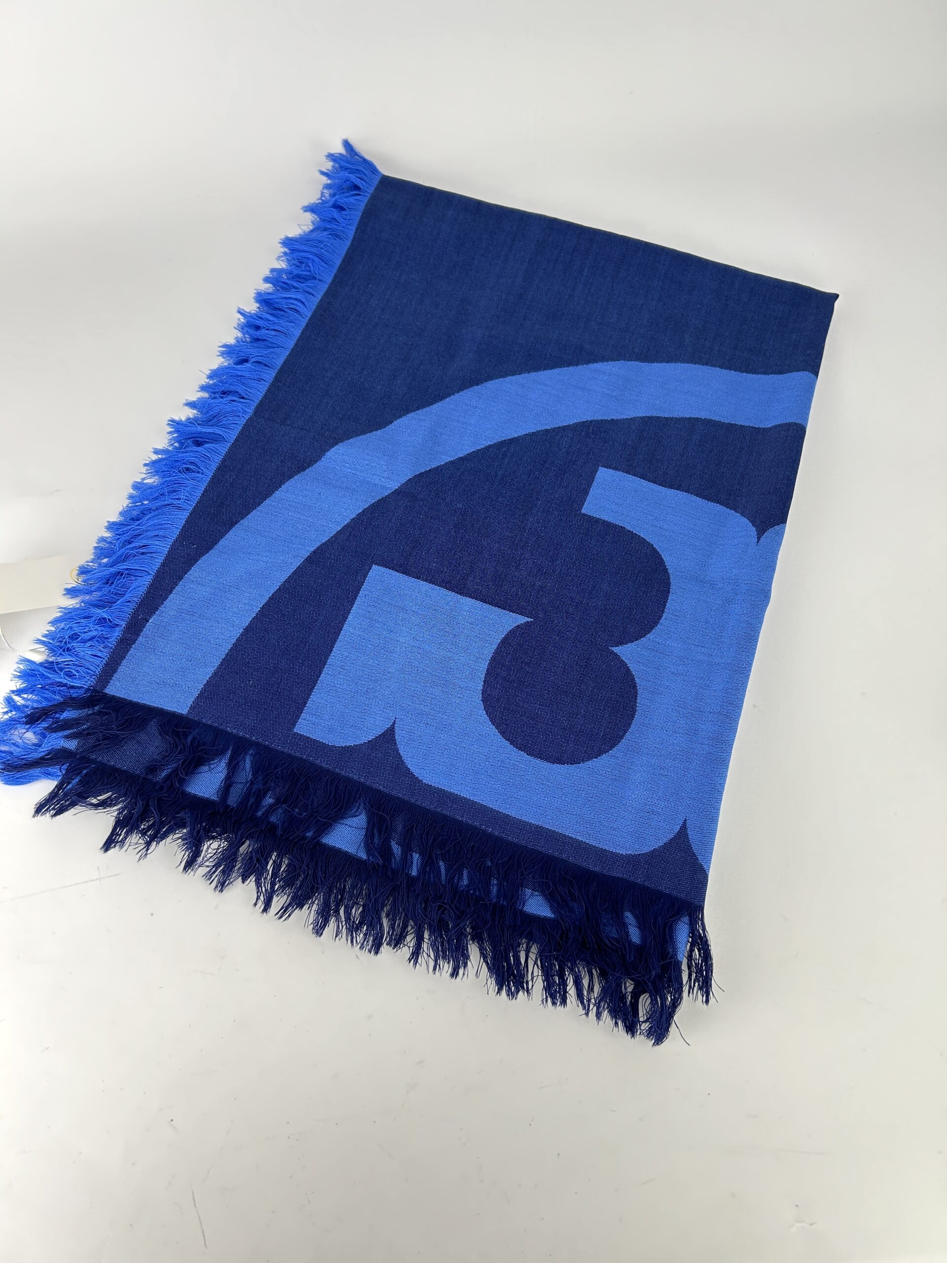 ToryBurch Split Logo Jacquard Scarf - Image 2
