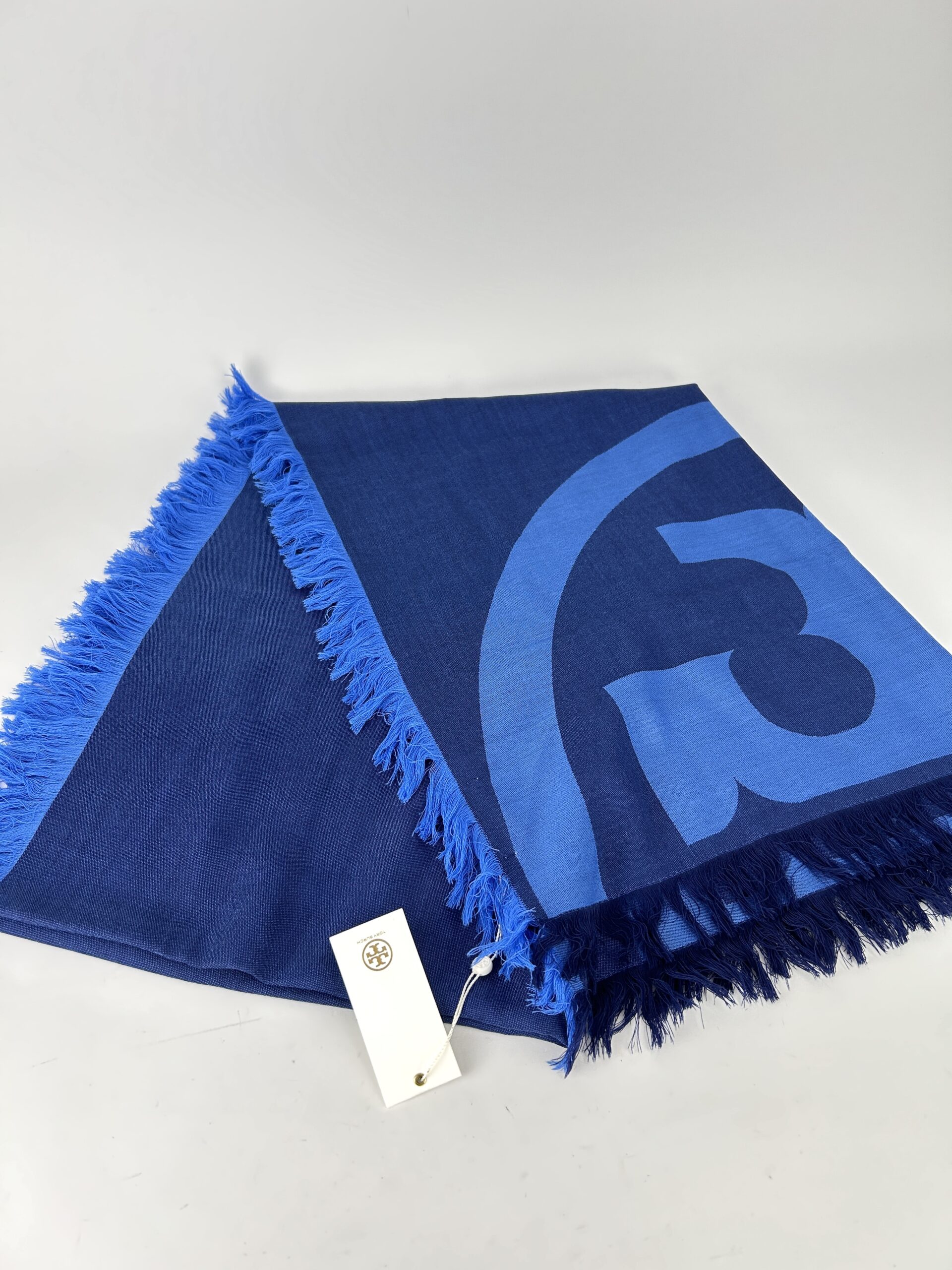 ToryBurch Split Logo Jacquard Scarf - Image 4