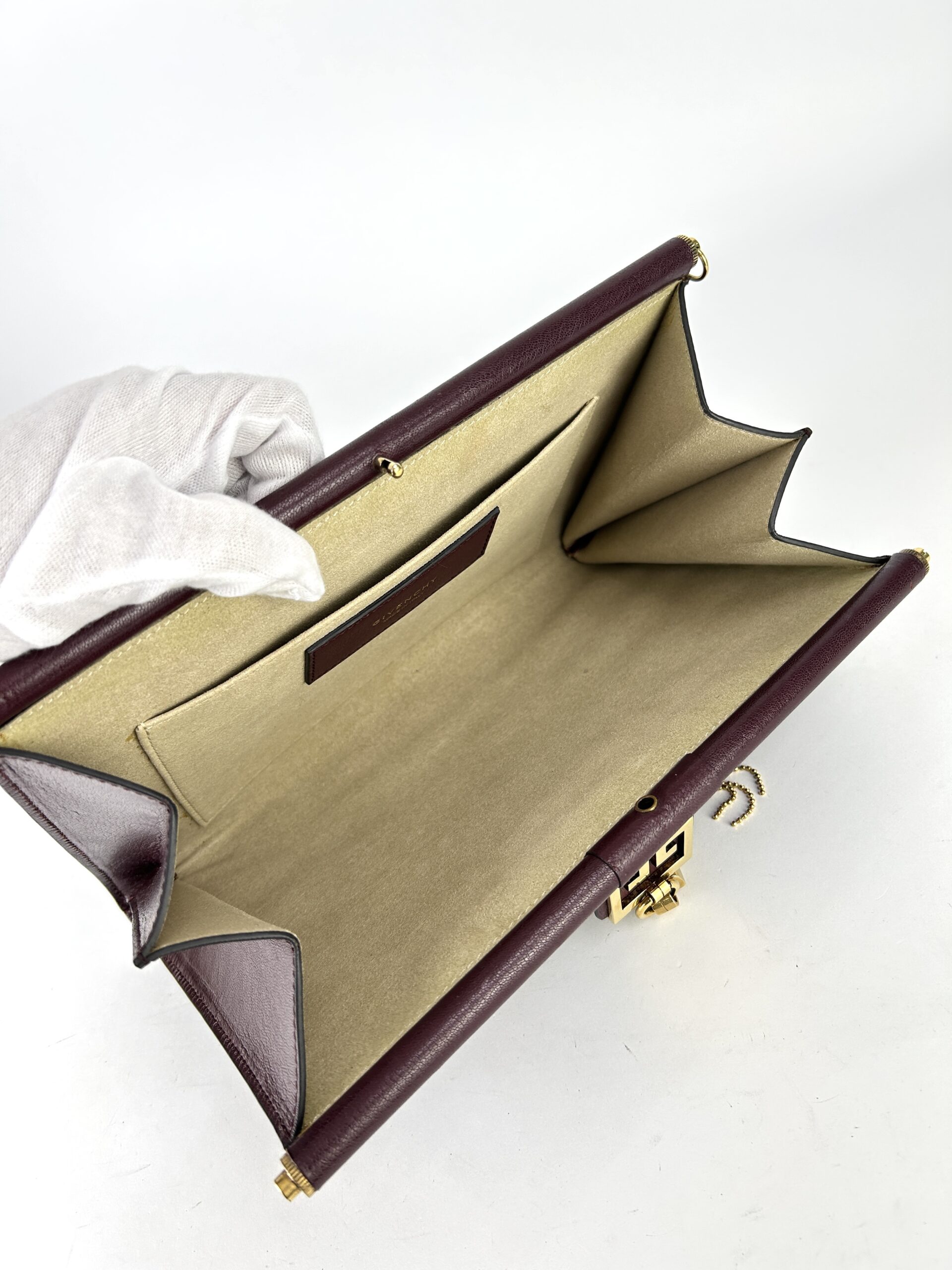 Givenchy Quilted Leather Gem Bag - Image 6