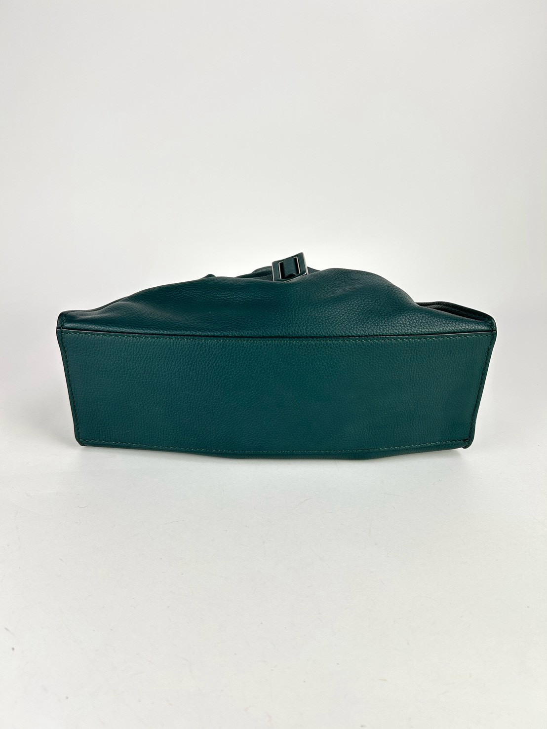 Boyy Scrunchy Soft Shoulder bag Y2023 - Image 4