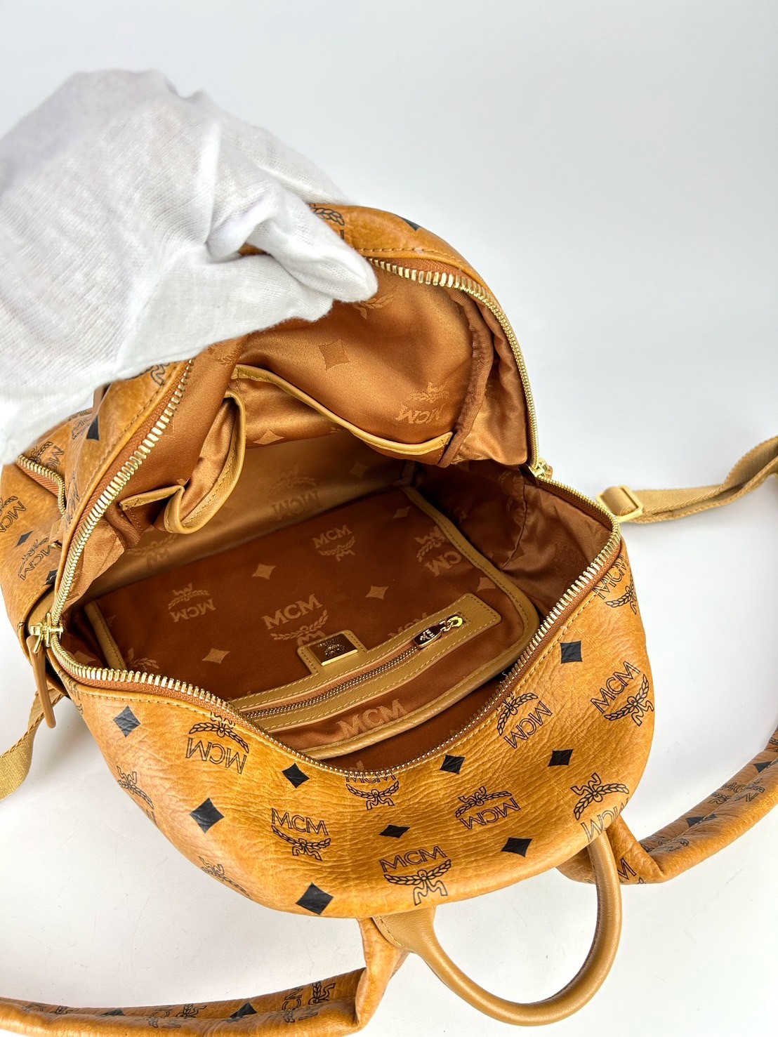 Mcm Stark Small Backpack bag - Image 5