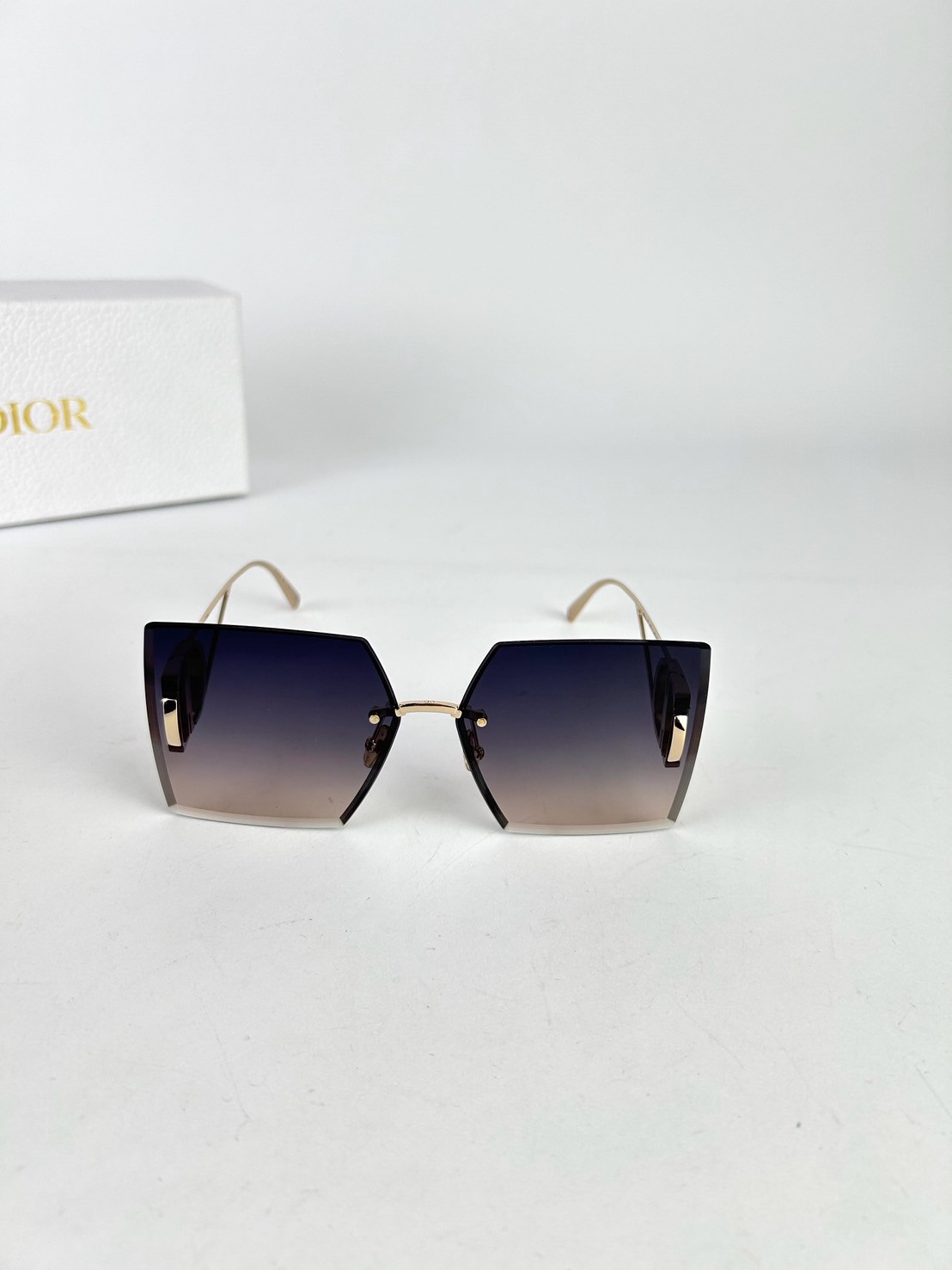 Dior 30 Montaigne S7U Sunglasses - Image 2