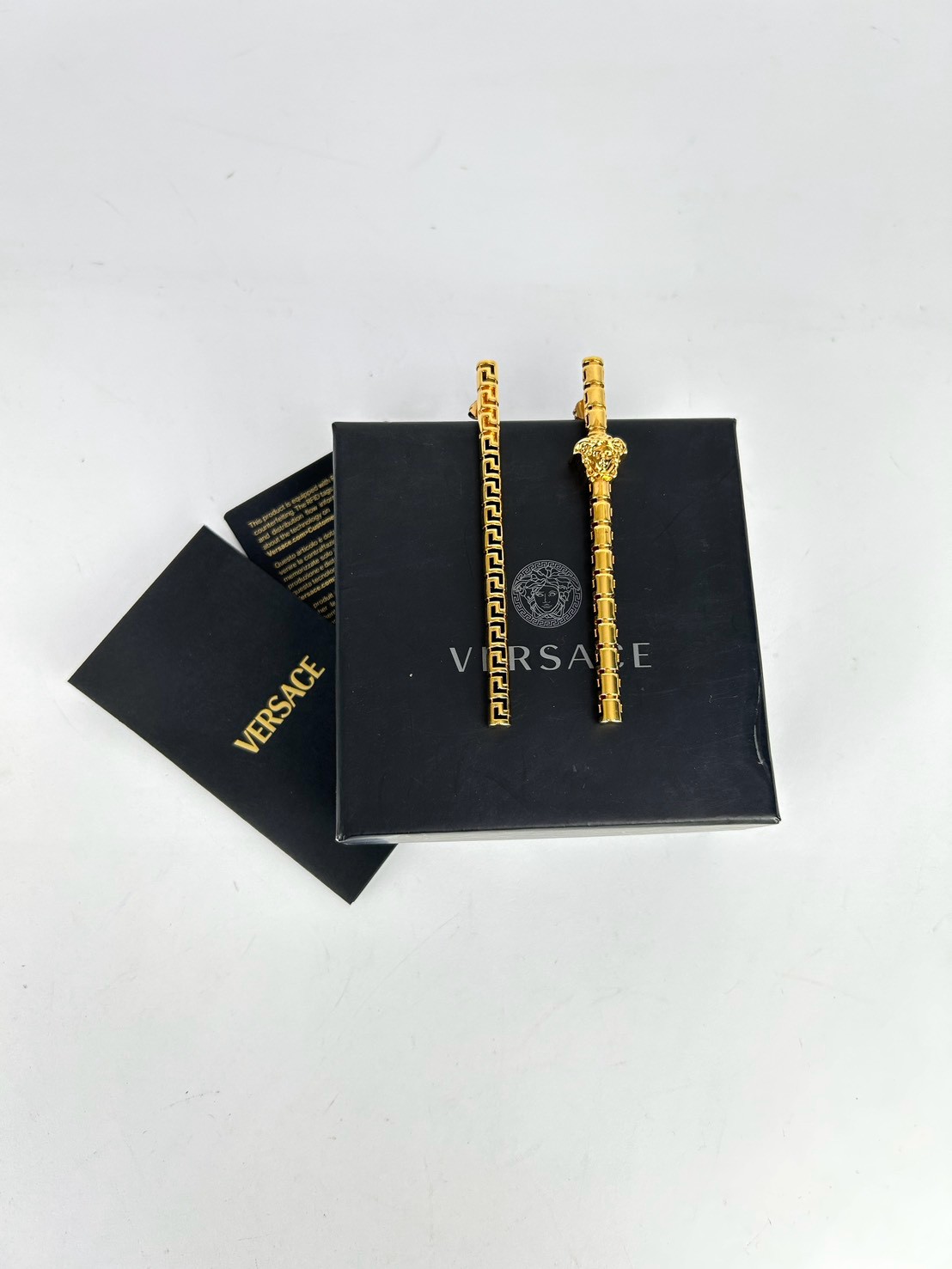 Versace La Medusa Greca Asymmetric Drop