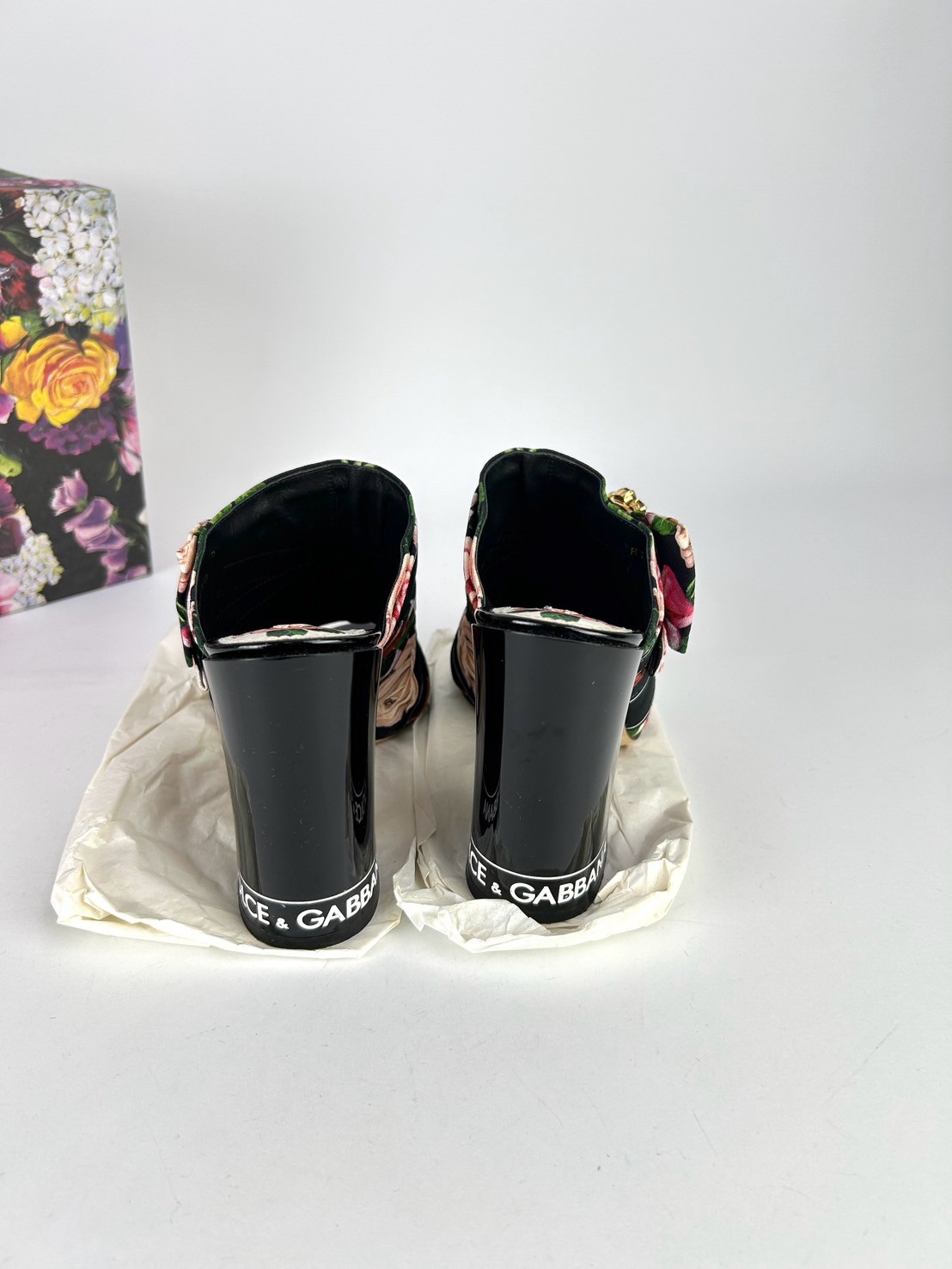 Dolce&Gabbana Crystal Embellished Block Heel Mules - Image 3