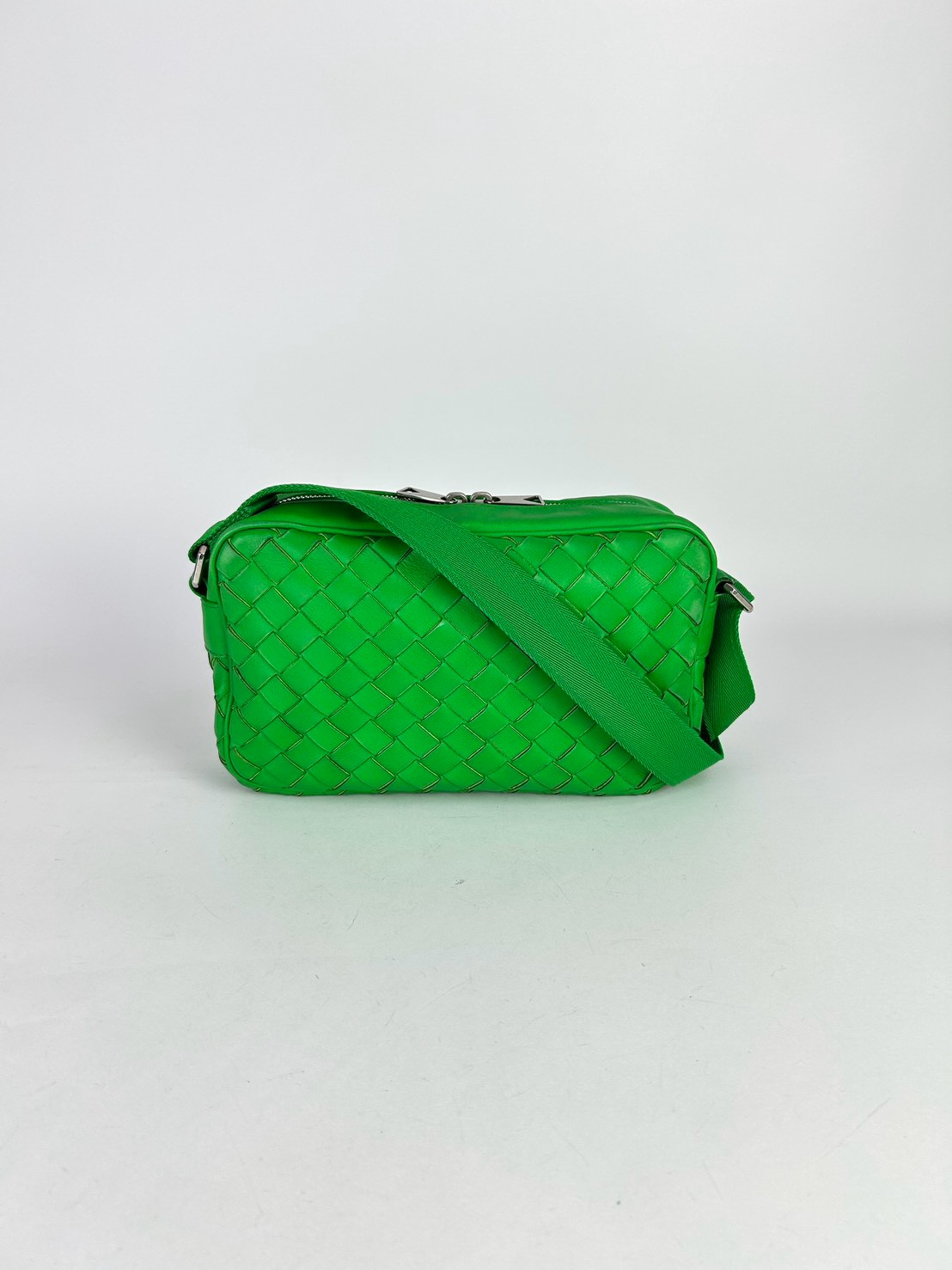 Bottega Intrecciato Camera Crossbody bag