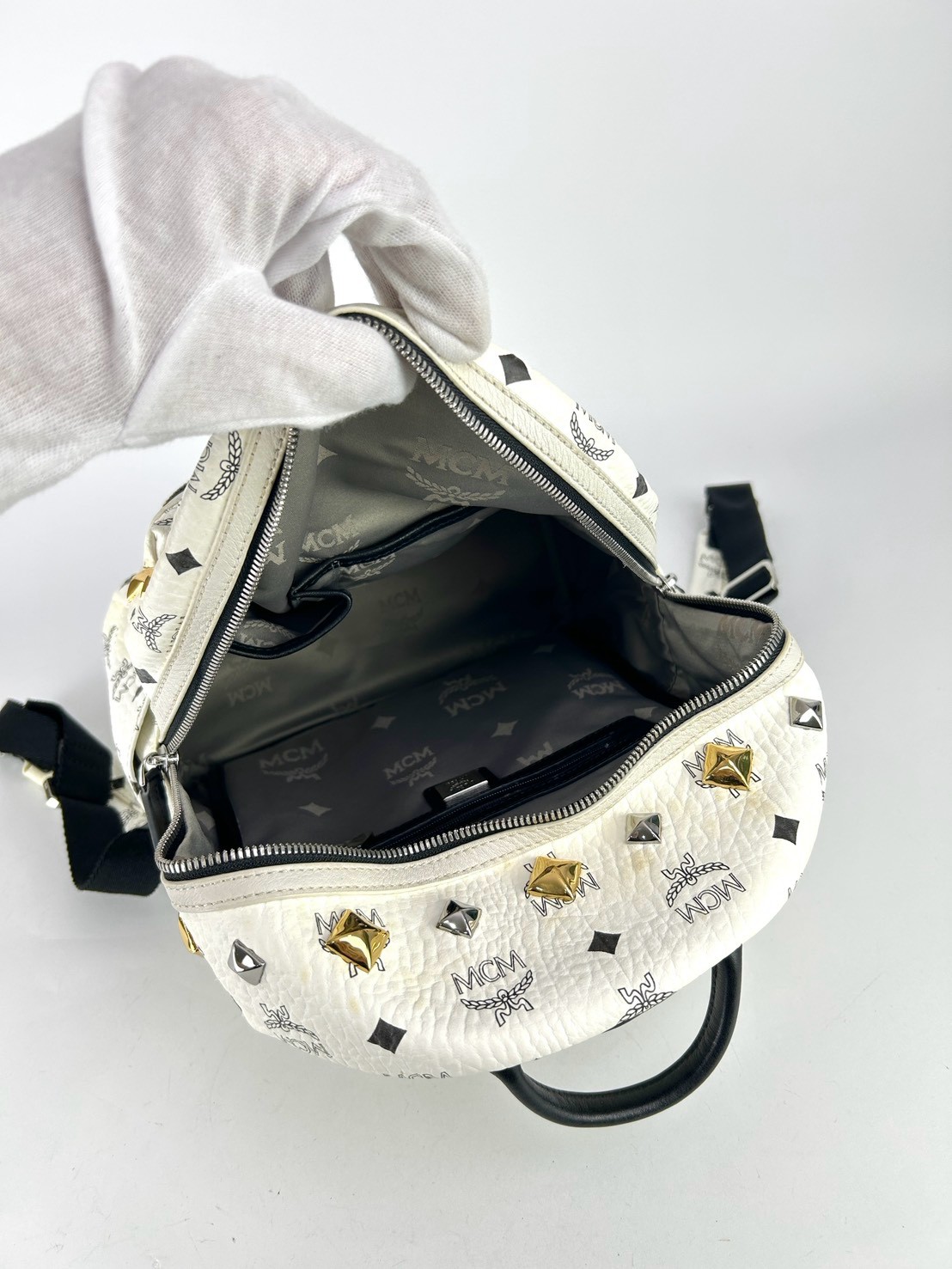 Mcm Stark Backpack Small bag - Image 5