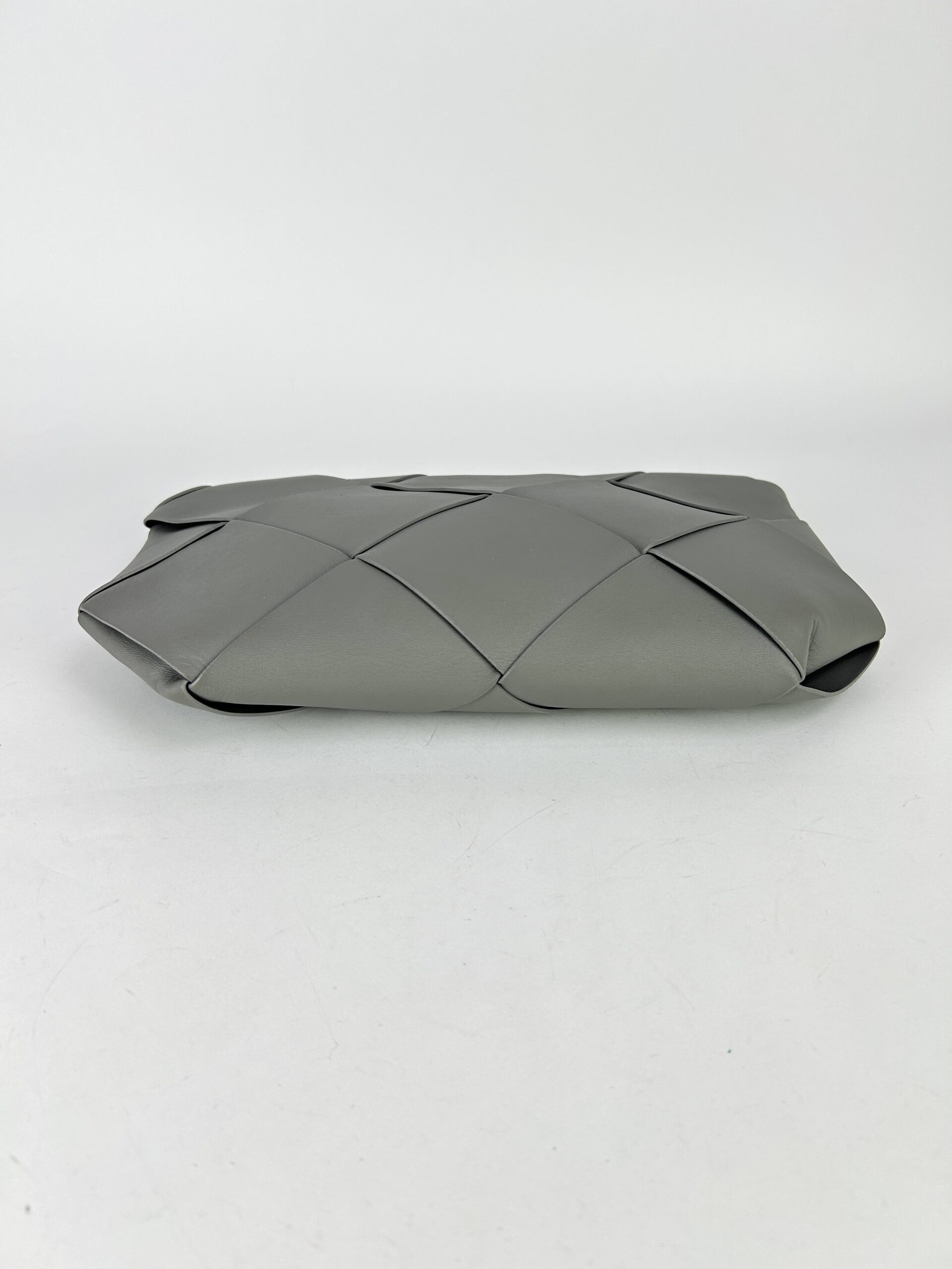 Bottega Maxi Intrecciato Clutch bag - Image 4