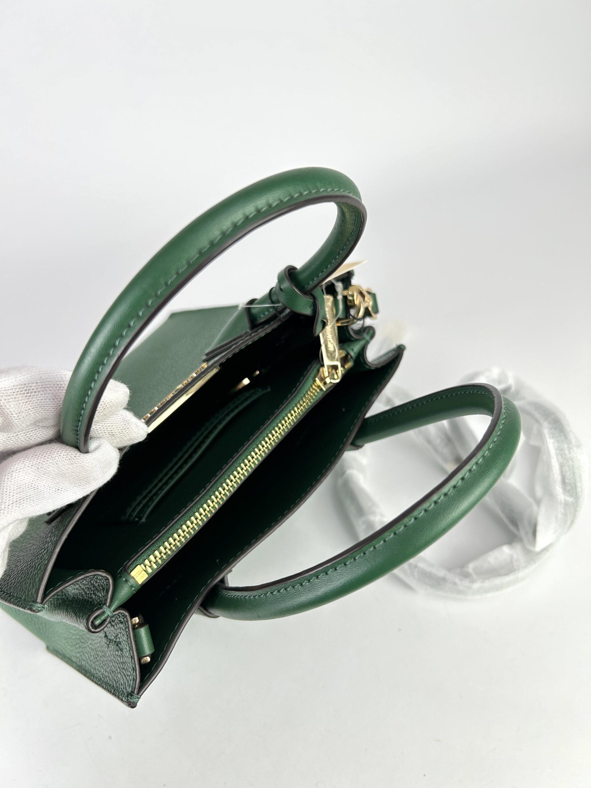 Michael Kors Mercer Medium Crossbody Bag - Image 5