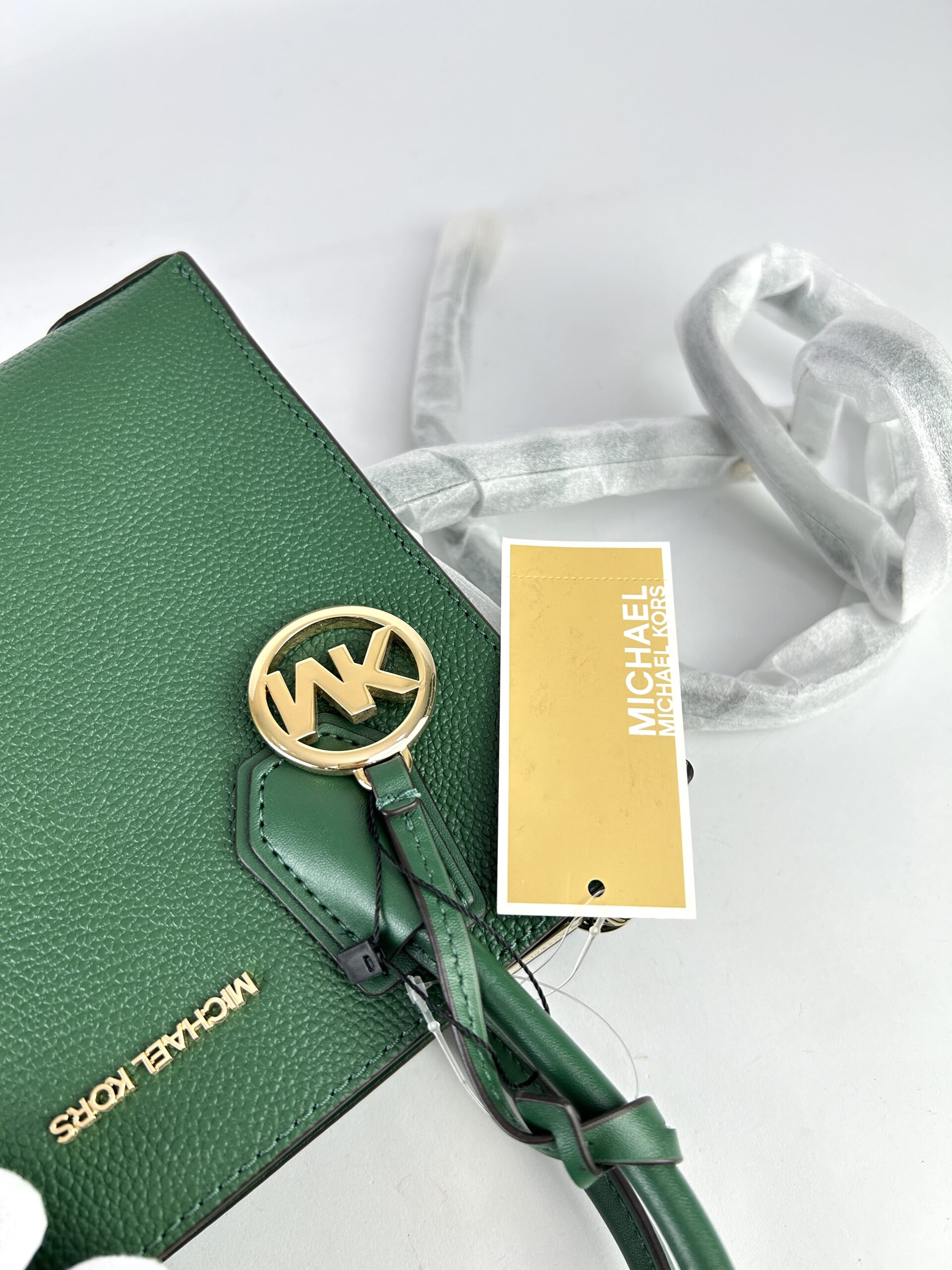 Michael Kors Mercer Medium Crossbody Bag - Image 6