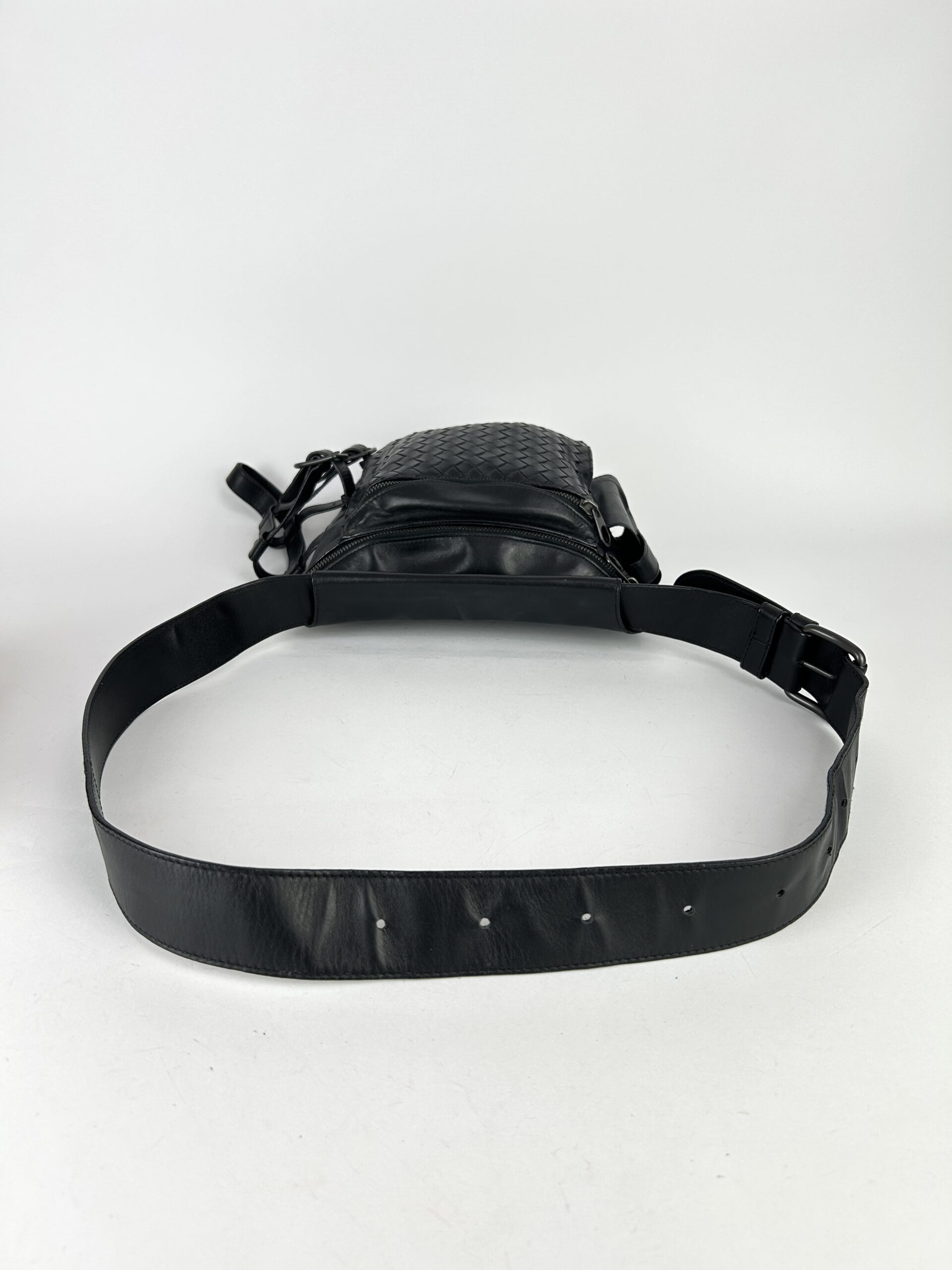 Bottega Veneta Intrecciato waist bag body - Image 5