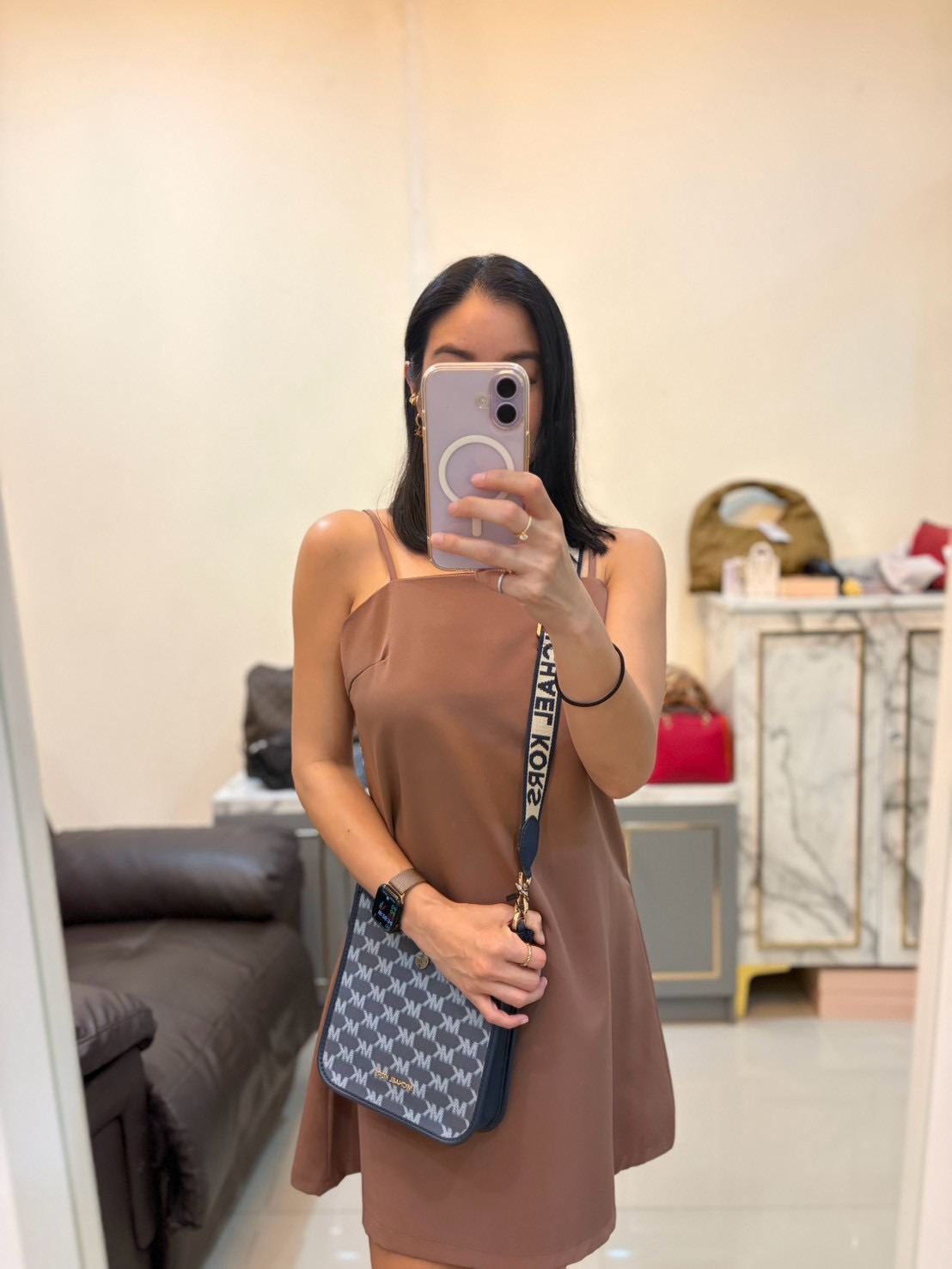 Michael Kors Bniley small Messenger crossbody - Image 2